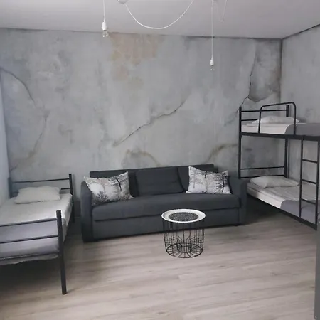 Quarto em Acomodações Particulares Na Piastowskiej *
